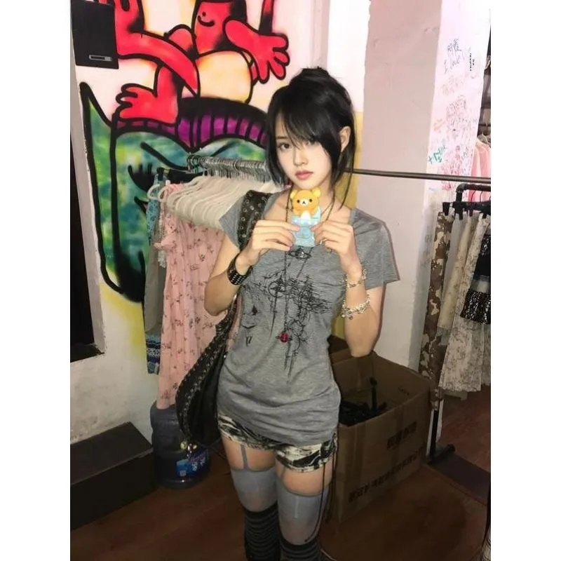 

Abi Culture Retro Spicy Girl ort Sve T-irt Women's Summer Y2K Slim Fit Versatile Trendy Brand Top