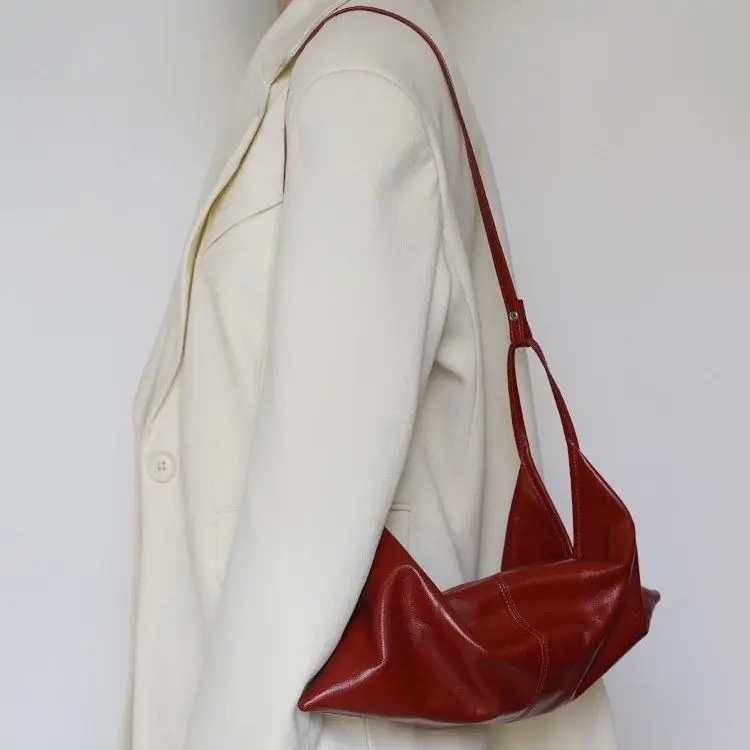 

Korean Ins Style Niche Design Soft Leather Single Shoulder Crossbody Hand-held Horn Bag Folding Bags