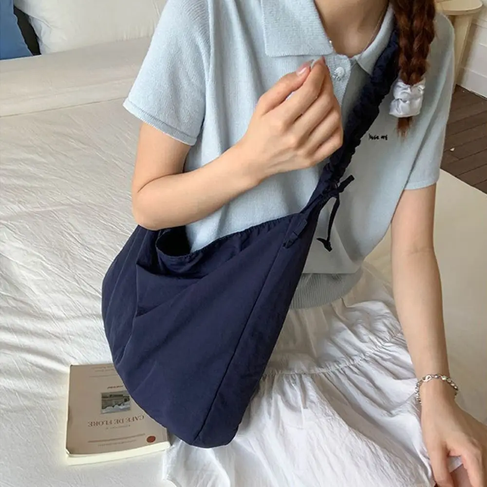 

All Match Solid Color Pleated Shoulder Bag Simple Large Capacity Nylon Crossbody Bags Students Leisure Underarm Bag Women