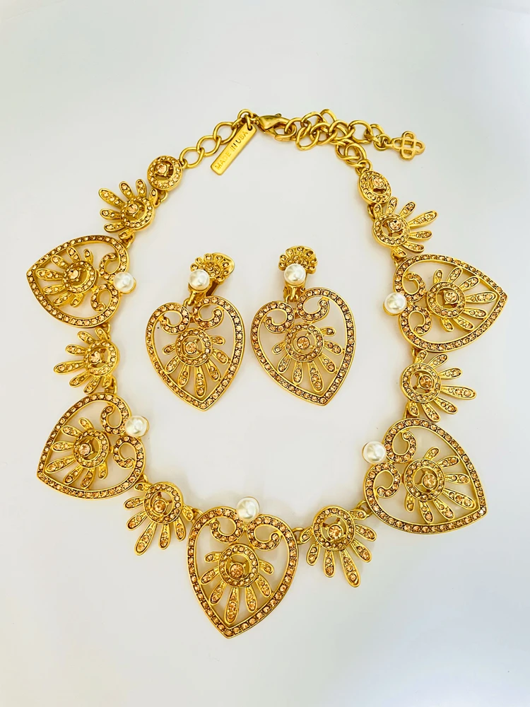 

Golden Heart Crystal Rhinestone Statement Necklace Earrings set luxury Gold Plated Jewelry