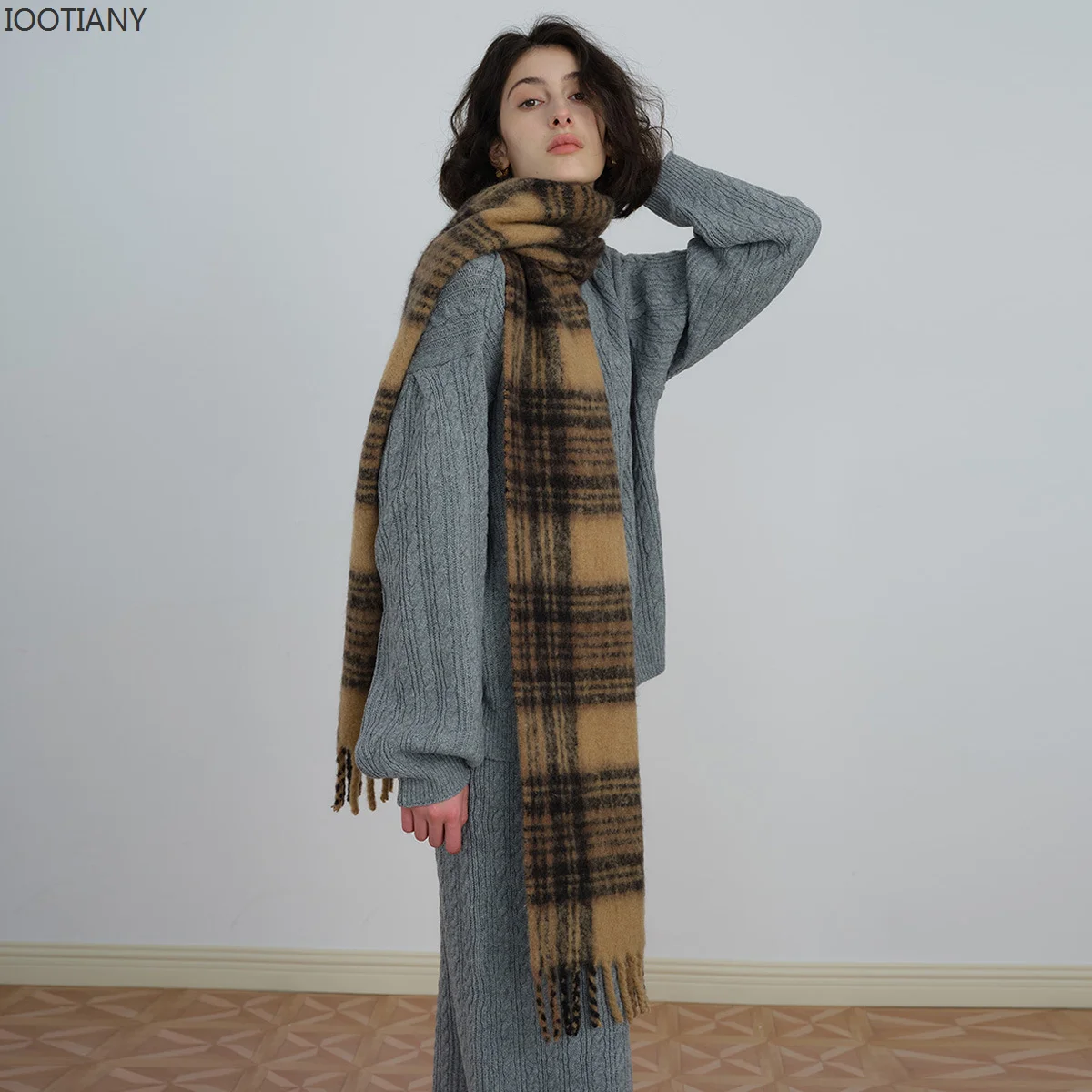 IOOTIANY New Women\'s Winter Woven Warm Scarf Casual Extra Long Wool Scarve Narrow Version Maillard Plaid Tassel Shawl