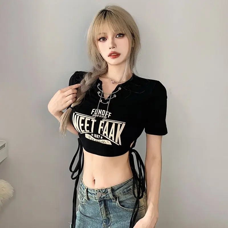 Hikigawa Chic Fashion Women Summer Vintage Chain V Neck Drawstring Slim Waist Letter Print T-Shirt Streetwear Y2k Crop Top Mujer