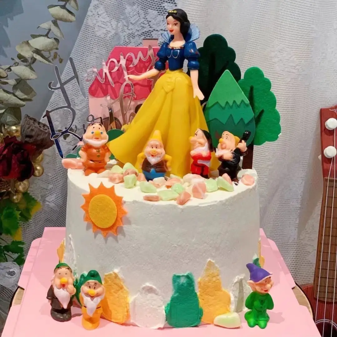 

8pcs/Lot Disney Snow White and the Seven Dwarfs Action Figure Toys Cake Topper Decor Princess Collection Toys for Kids Gift