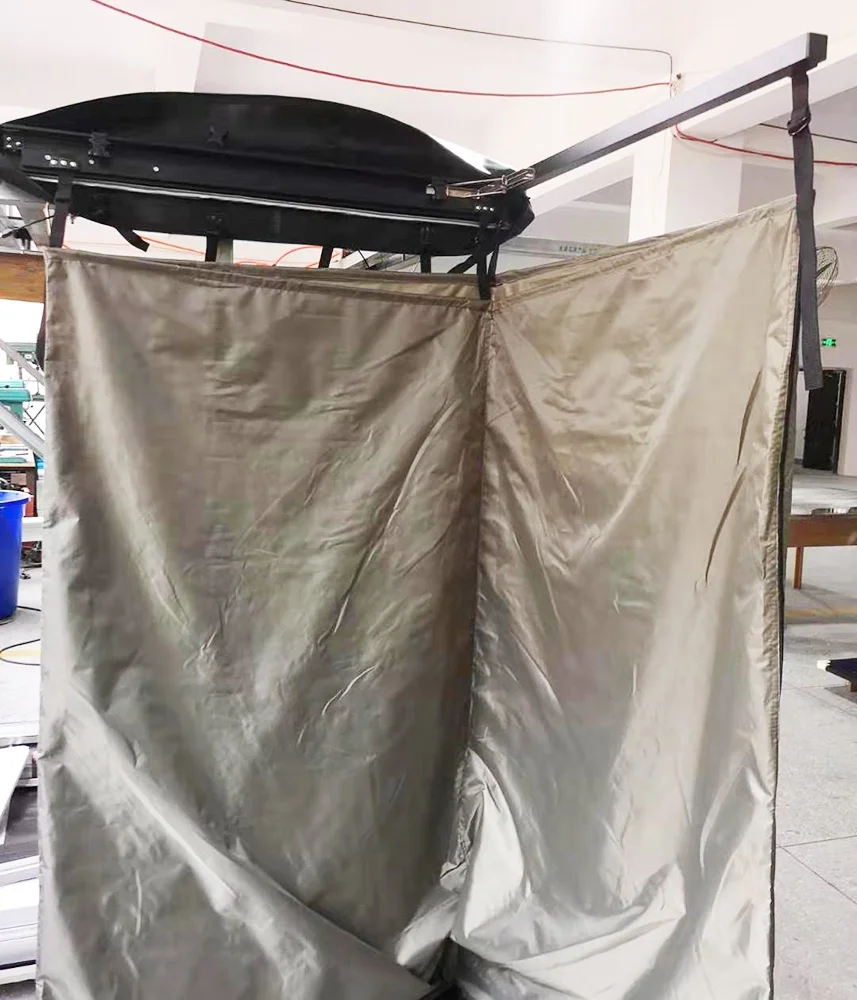 

Four-Season Single Layer Canvas Shower Tent with Waterproofing for Use As a Toilet