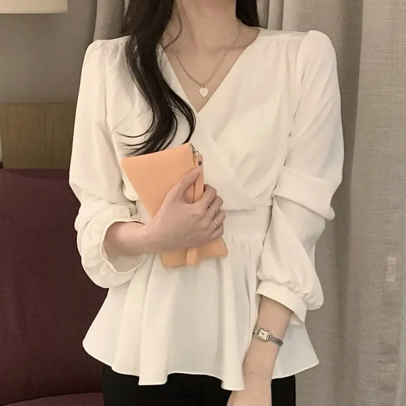 Women's Chiffon Shirt 2022 Early Spring New Elegant V-neck Super Fairy Sweet Temperament Waist-Controlled Lace-up Long Sleeve Sh