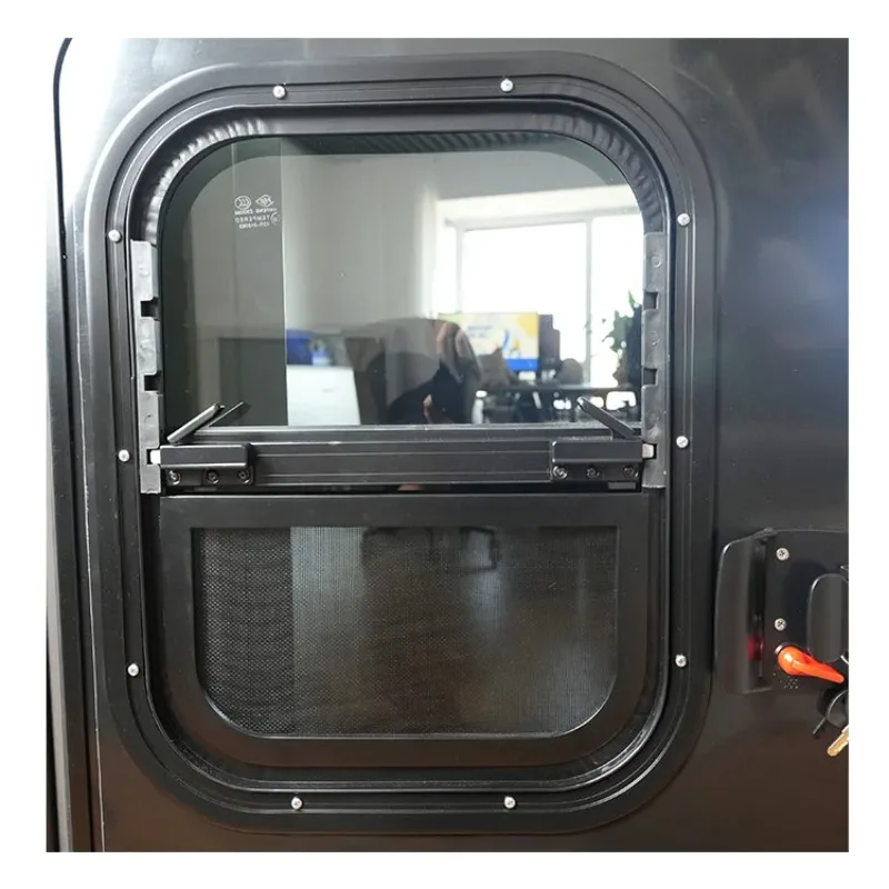 رائجة البيع RV دمعة مقطورة الباب 620*950 مللي متر سبائك الألومنيوم باب التخييم مع نافذة رفع