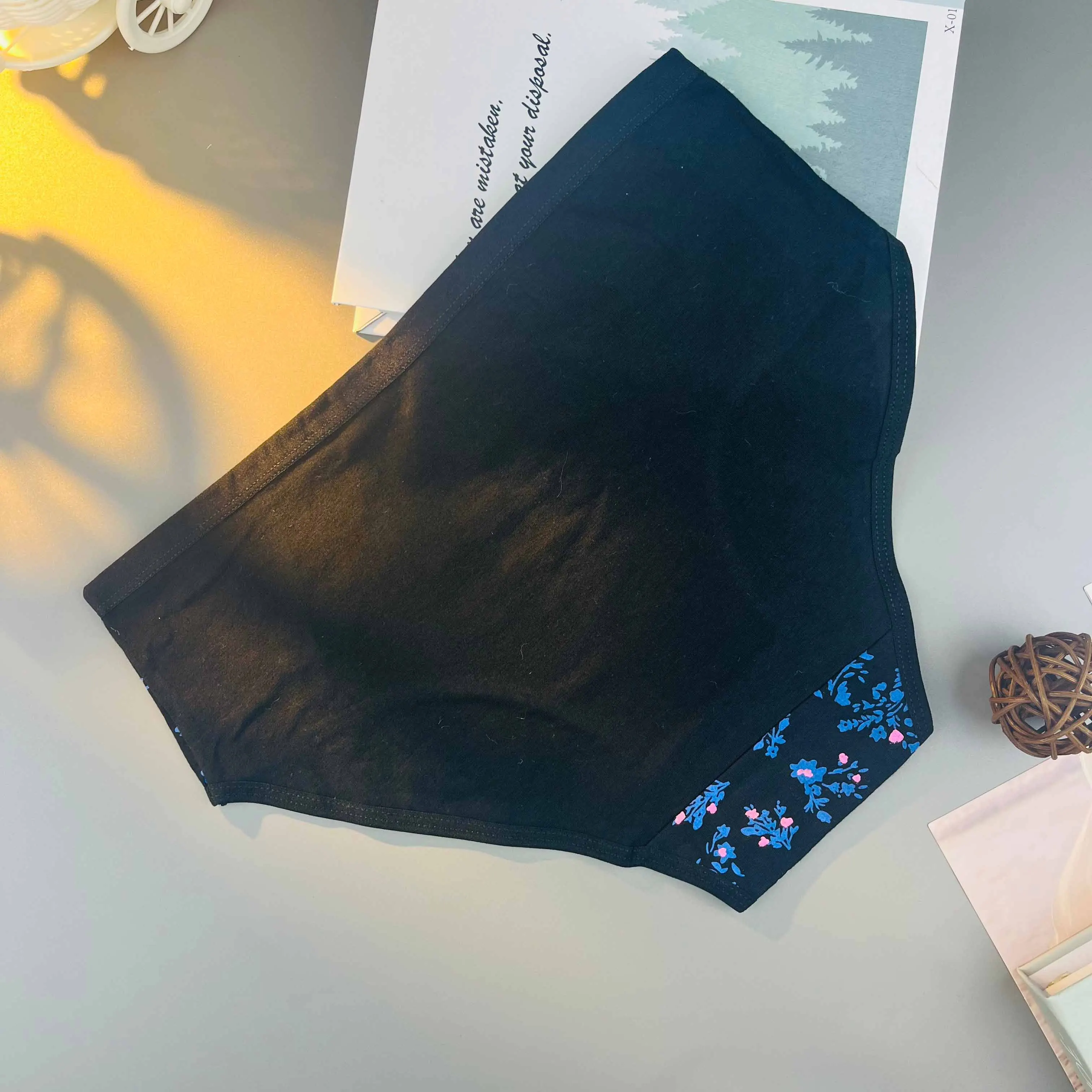 9 Buah [Pakaian Dalam Wanita] Celana Dalam Hadiah Natal Halloween Celana Dalam Wanita Gambar Bunga Lucu Celana Dalam Lingerie Mid-Rise