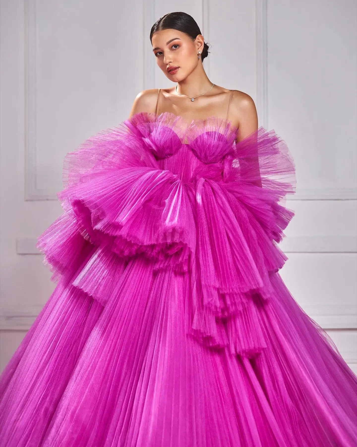 Fabulous Fuchsia Lush Pleated Tutu Tulle Wedding Gowns Ruffles Tulle A-line Backless  Long Maxi Gowns To Event Party