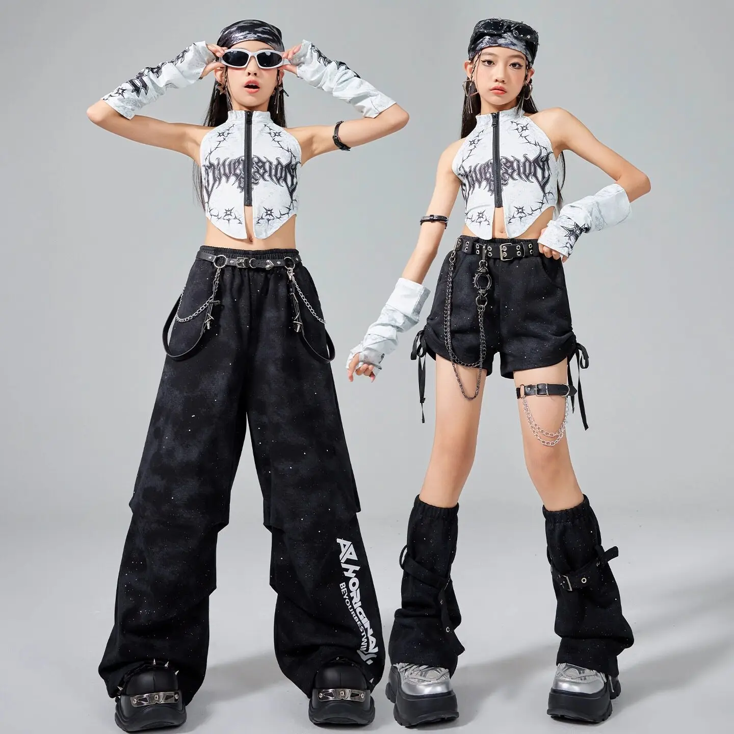 

2026 Modern Jazz Dance Costumes For Girls Sliver Tops Loose Pants Practice Suit Streetwear Hip Hop Performance Clothes DQS19715