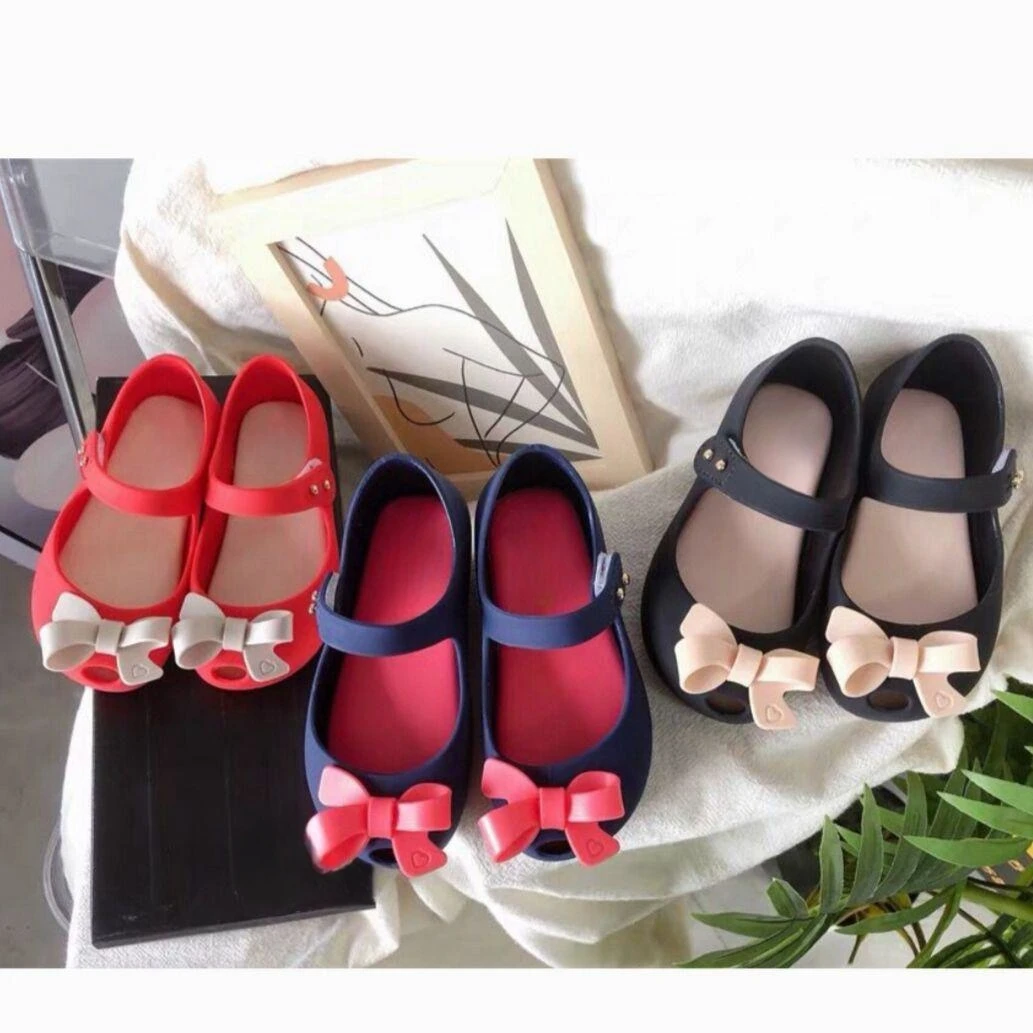 

2024 MLSA Summer New Girl's Sandals Baby Kids Fish Mouth Bow Jelly Shoes Soft Sole Baby Princess Shoes Toddlers Beach Shoes