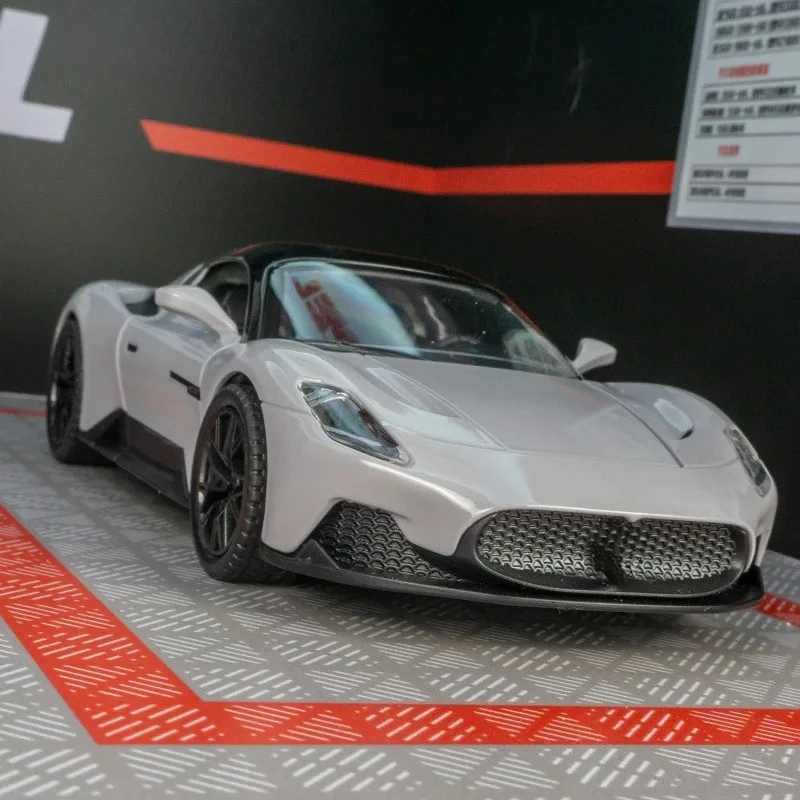 Para 1:22 maserati mc20 liga supercar modelo portas de carro e capô do motor tronco pode ser aberto com funções de som e iluminação