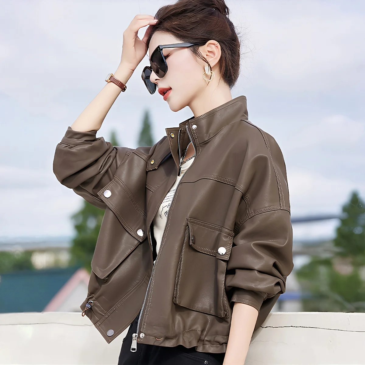 

Женская байкерская кожаная куртка из искусственной кожи, весенне-осенняя мода, свободная посадка, теплая, с застежкой-молнией, ручная работа...