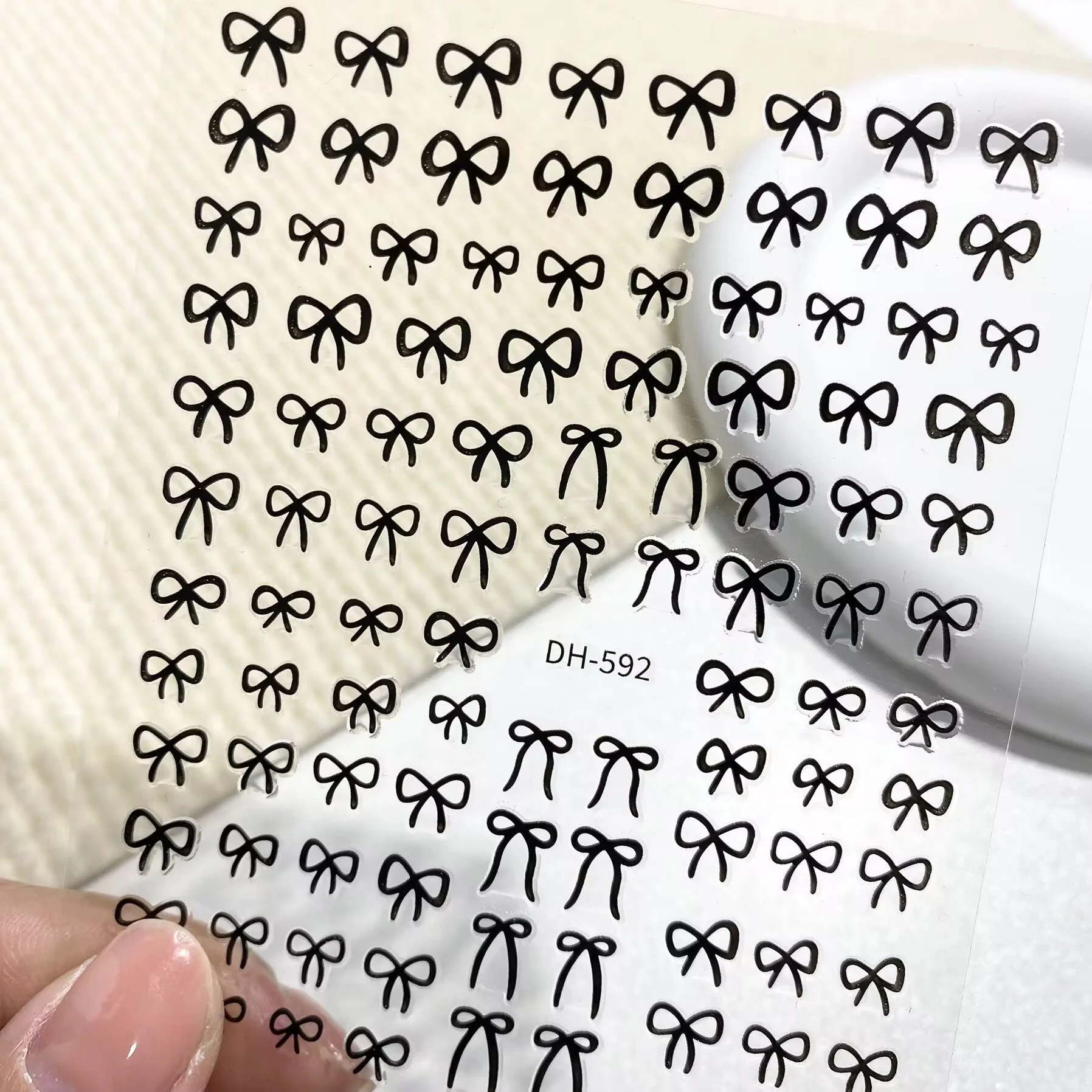 Sharkbang 2pcs Adorable Cat Butterfly Bowtie Stickers Cute Animal Themed Decals for Kids And Crafts, DIY Sticker Suppliers