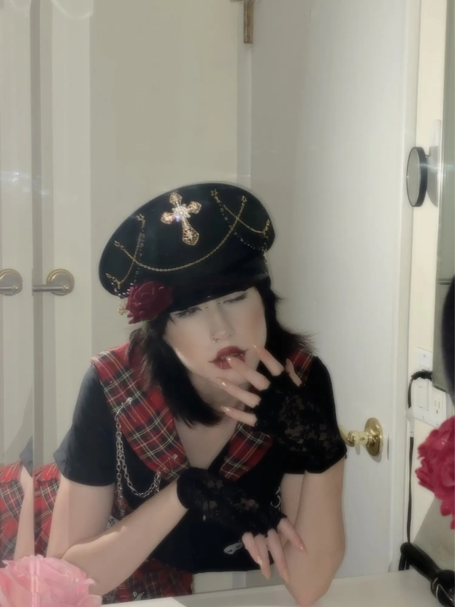 Cappello militare Lolita gotico Berretto da donna Cappelli Steampunk piatti da capitano marinaio con croce nera femminile