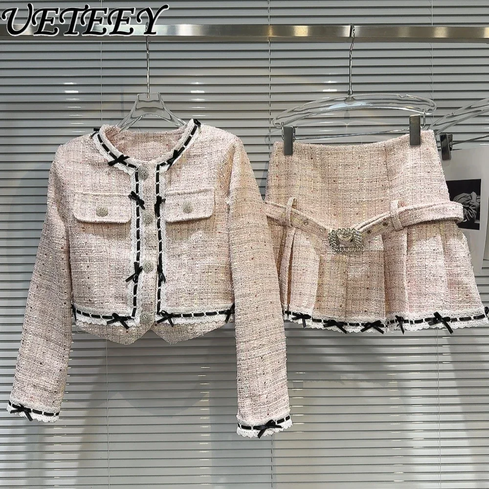 

2024 Autumn New Chic Rhinestone Buckle Tweed Coat Short Jacket Temperament High Waist Slim-Fit Pleated Skirt Suit Two-Piece Set