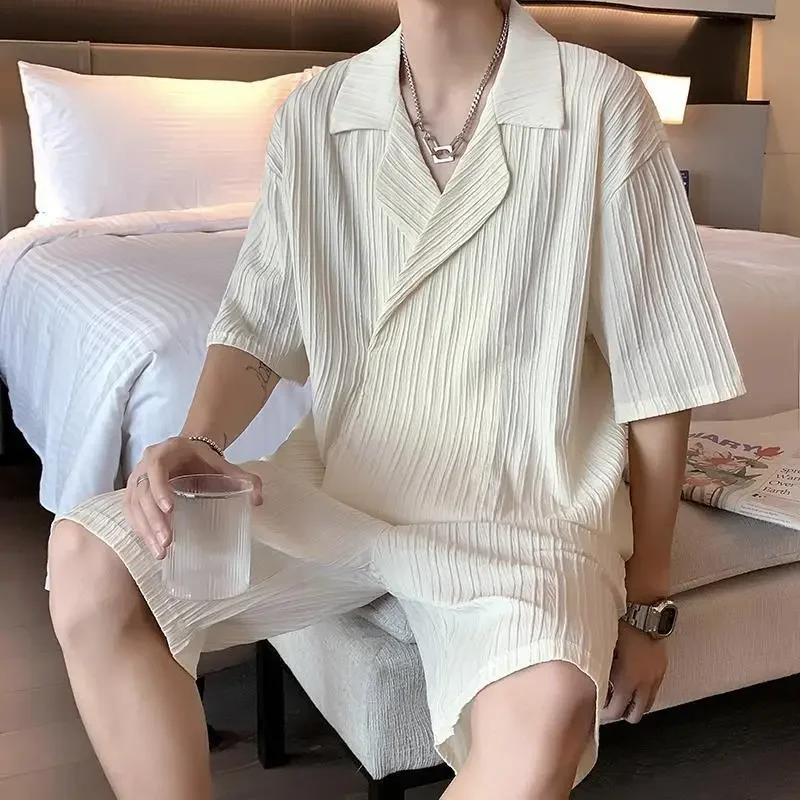 Conjunto de shorts masculinos de náilon simples internet celebridade básico luxo 2025 tendência roupas de verão 2 peça roupa t camisas masculinas conjuntos curtos