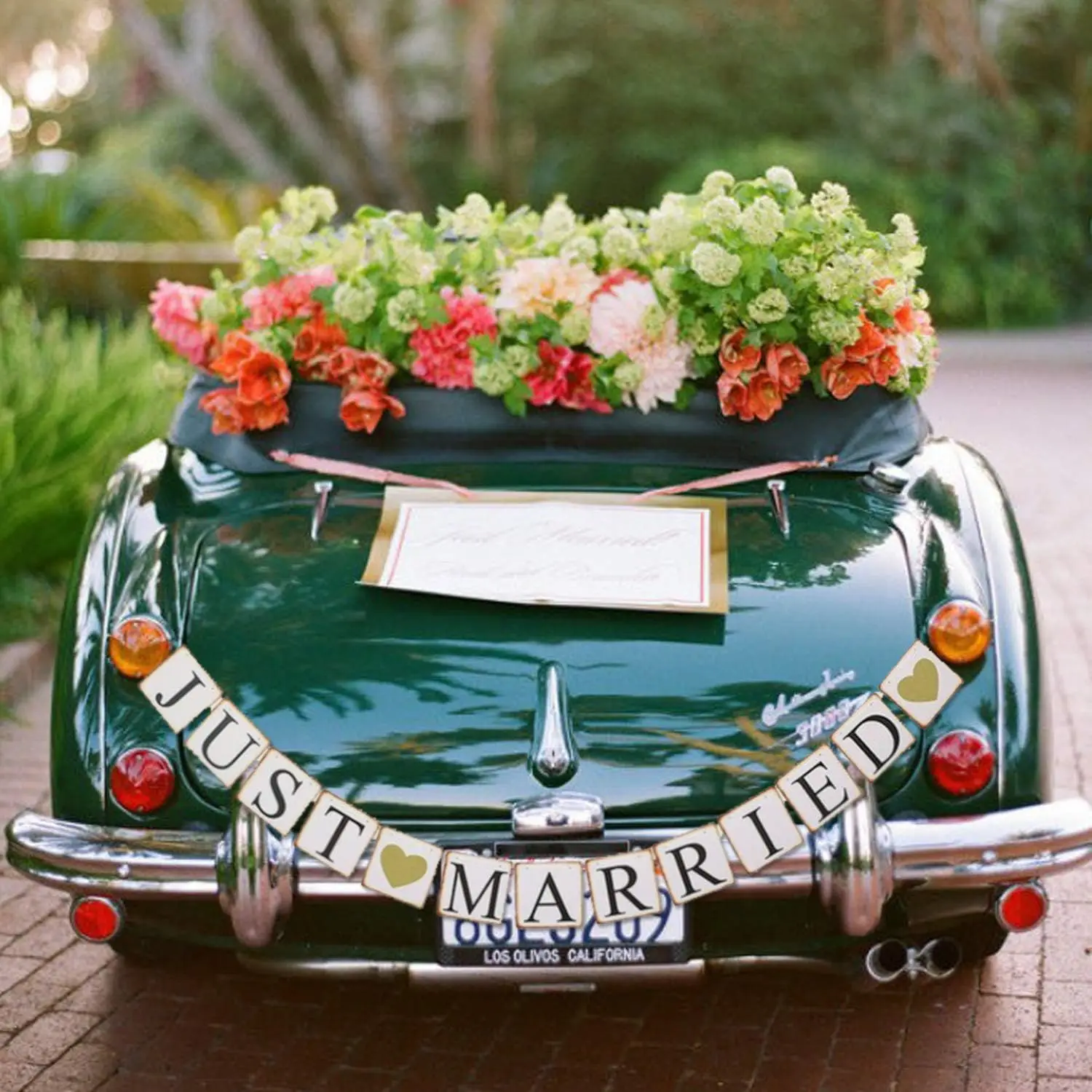 JUST Married Banner Autodekorationen, Goldglitter Just Married Sign Garland für Brautdekorationen, Foto-Requisiten-Dekorationen – Detail 5