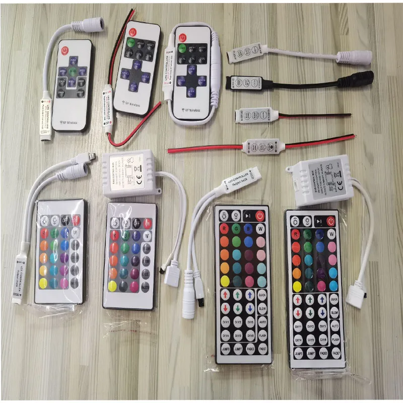 Mini 3/11/17/24/40/ Key Rf Ir Afstandsbediening Draadloze Controller Led Rgb Controler DC12V Mini Wif Voor Led Strip Licht 3528 5050 Rgb