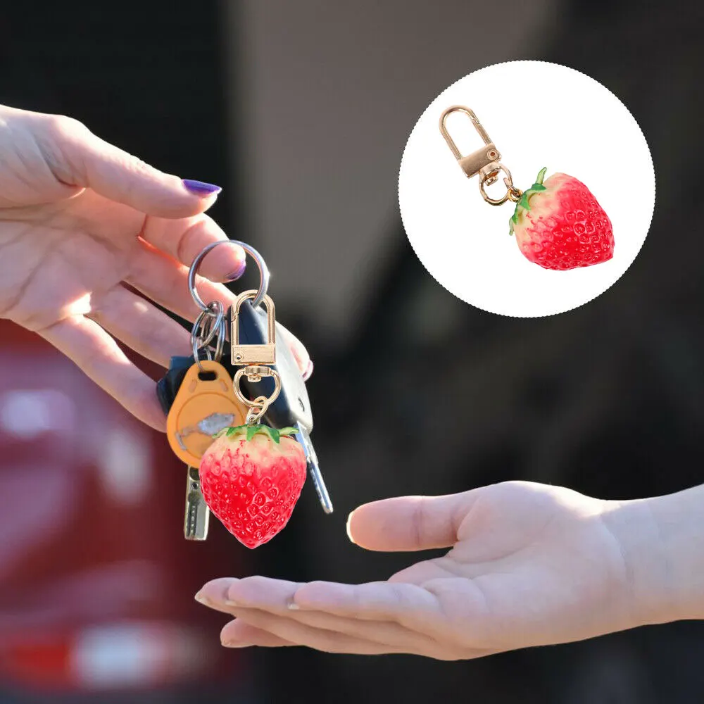 

1Pc Strawberry Red Heart Styling Keychain Keyring for Women Girl Jewelry Simulated Fruit Cute Car Key Holder Decoration Keyring