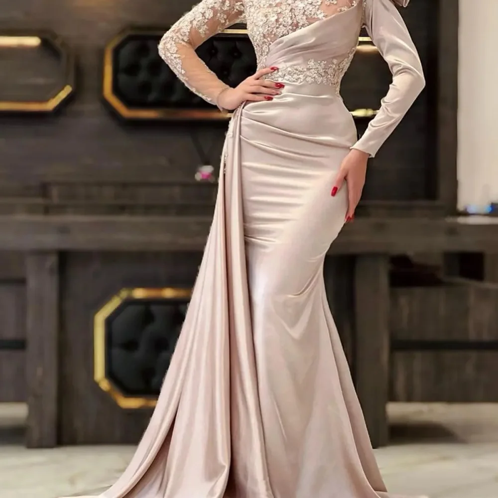 2024 Light Champagne Color Evening Gown Pleated Formal Crystal Beaded Jewelry Neck Elegant Mermaid Long Sleeve Prom Party Dress