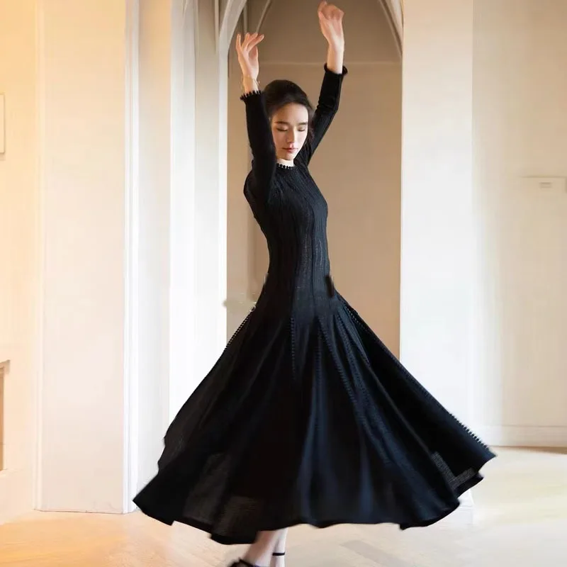 Spring Summer Niche Design Sense Lace Big Pendulum Umbrella Skirt Temperament Dress Dress Dress Bridesmaid Skirt Simple Casual