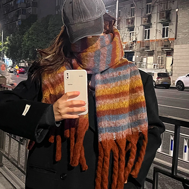 Gradient Color Blocked Scarf For Women In Winter Thickened And Warm New Shawl