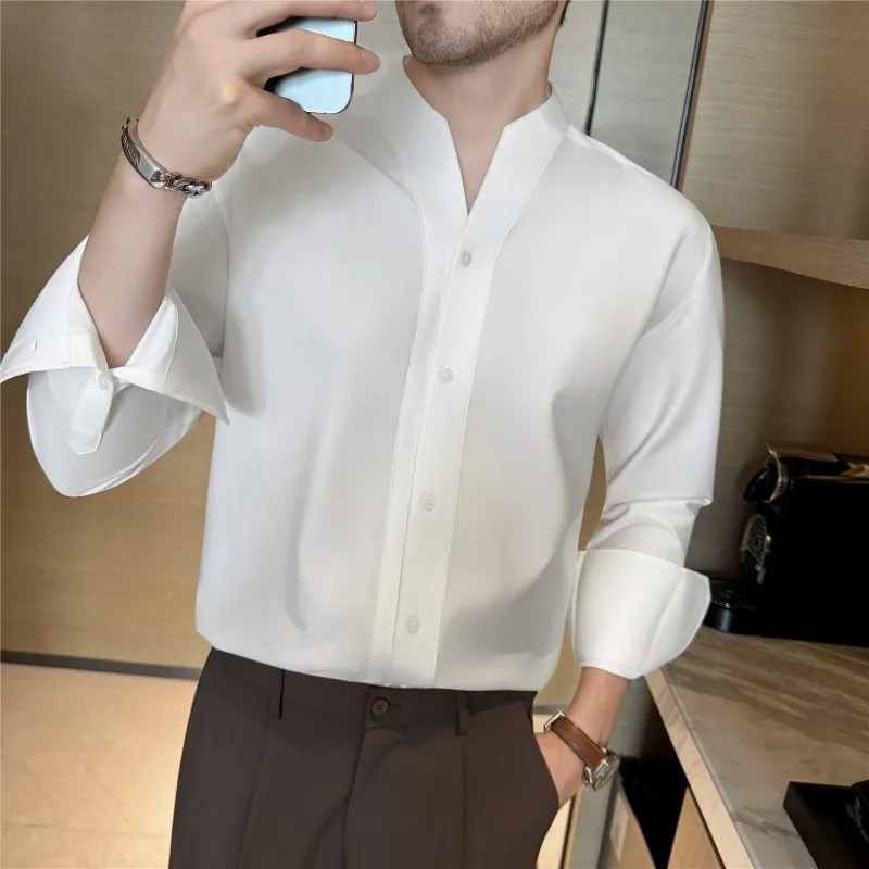 Camisa con cuello en V para hombre, estilo británico, antiarrugas, suave, liso, informal, elástico, ajustado, Top, vestido de manga larga, camisa, ropa de moda para hombre
