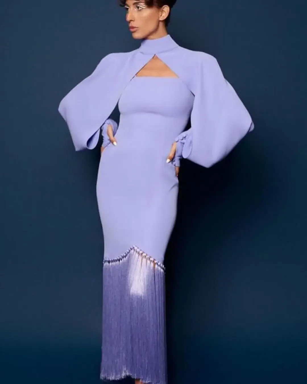 

Saudi Arabia Long Sleeves Satin Party Evening Dresses Mermaid Strapless Prom Dresses with Long Sleeves Tassels Ankle Length