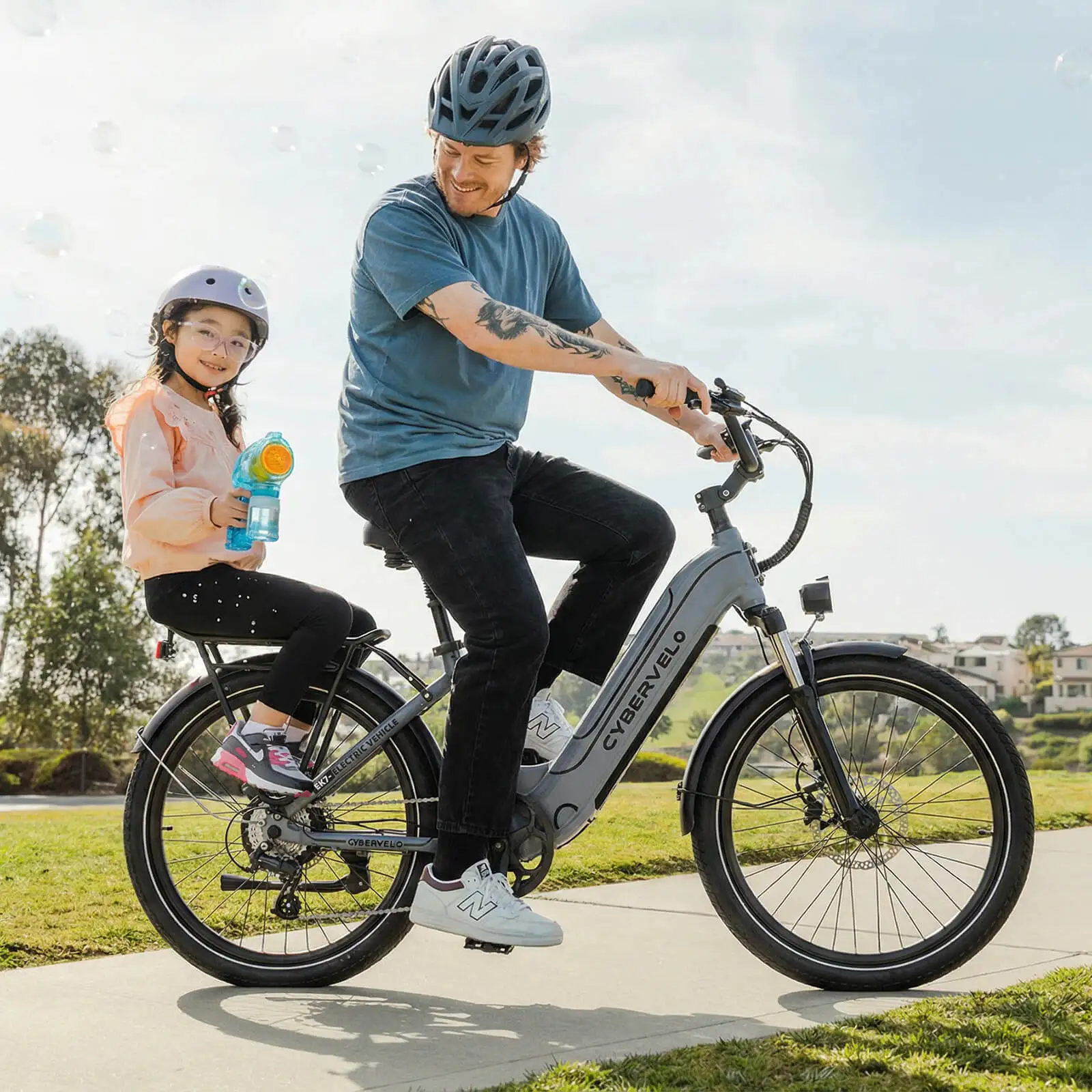 Cybervelo 1000W Pea…