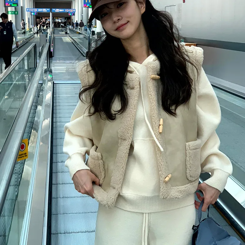 Women's Chic Winter New Retro Faionable Fur Leather Jaet Warm Lapel Button Vest Top Versatile Sli Commute Wear