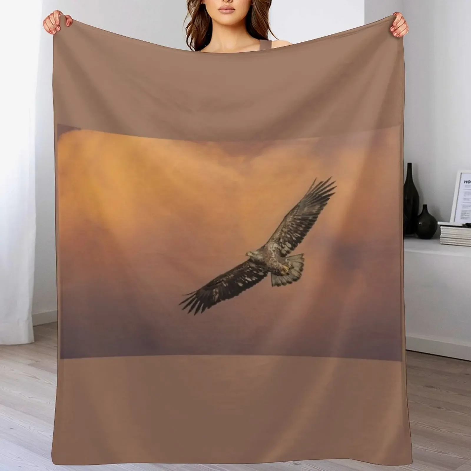 

Juvenile Bald Eagle in Flight Throw Blanket Air Conditioner Soft Blanket for Office Home