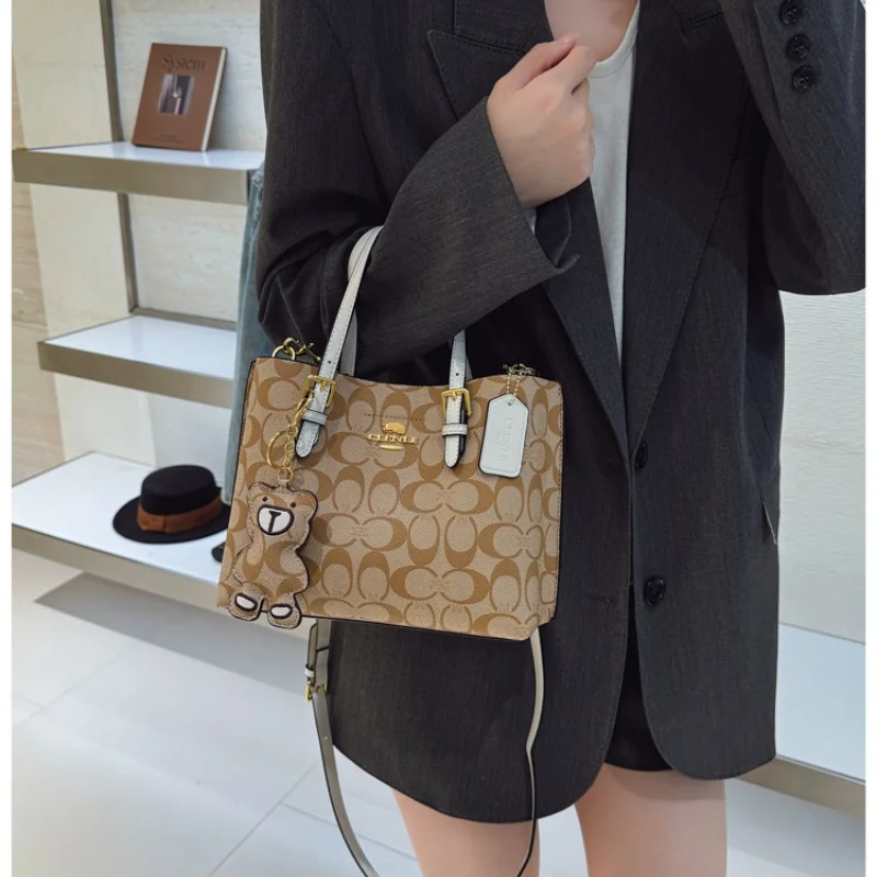 Thumbnail 4 - #8 Trending Diaper Bags Right Now