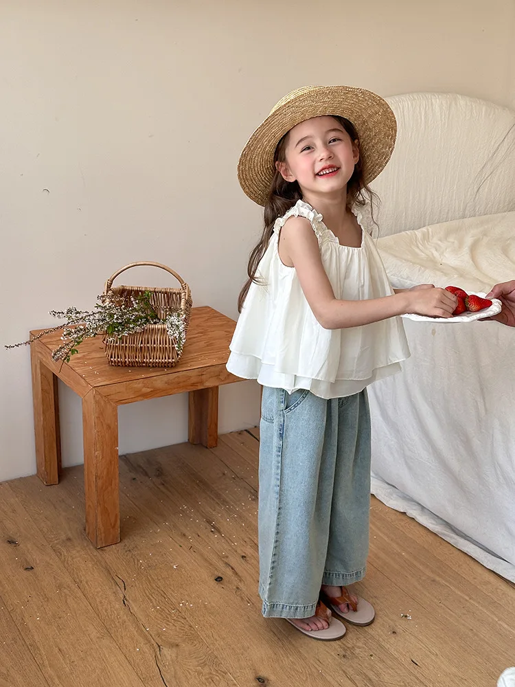 Camiseta coreana con tirantes de encaje para niñas, chaleco sin mangas para niños, Tops de verano, pantalones vaqueros blancos, azul sólido, 2024