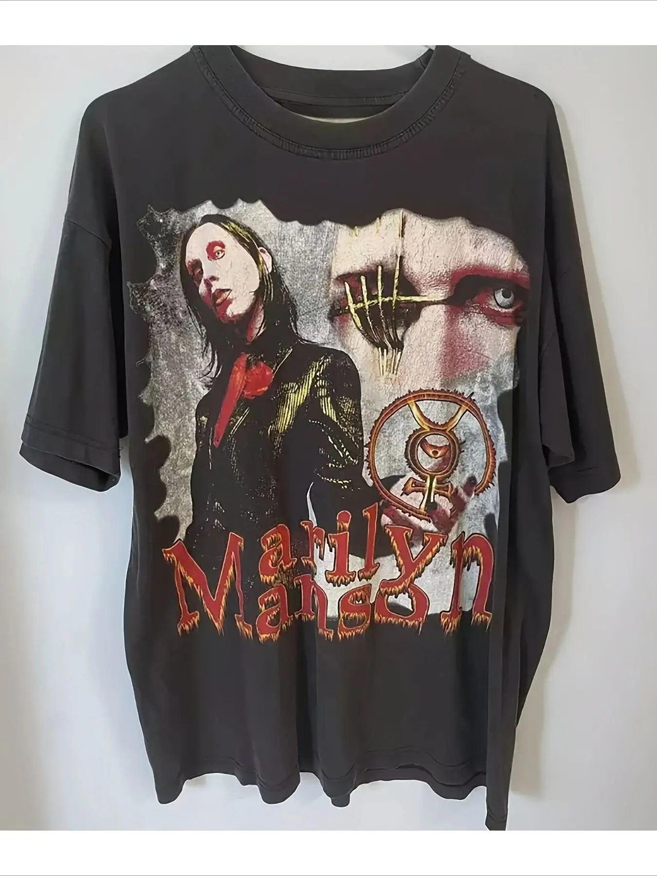 Gothic Rock Tops Marilyn Manson Wore Black Print Cotton Short-sleeved Classic Dark and Terrifying Short-sleeved Fans Gift Unisex