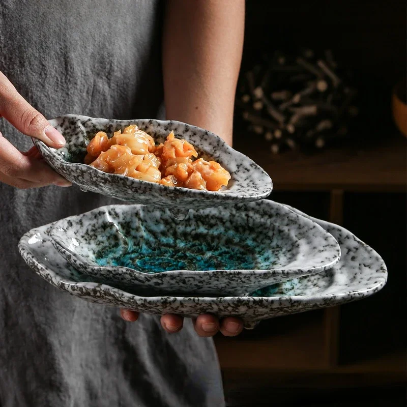 Shell Shape Ceramic Tableware Sushi Dishes Sashimi Snacks Plate Creative Oyster Shell Dish For Japanese Restaurant Hotel