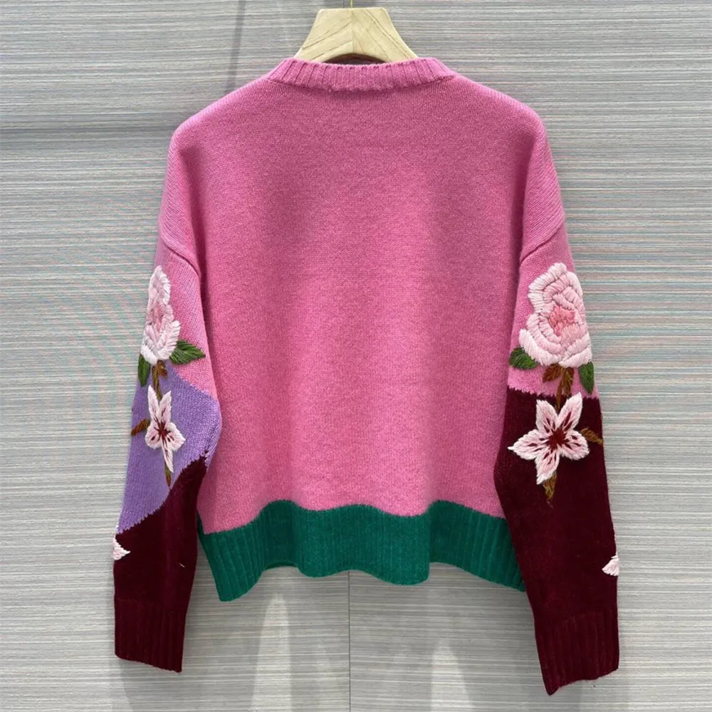Thickened Sweater Women\'s Three-Dimensional Flower Ball Embroidered Sweaters Cardigan Lady Fashion Winter Coats 2023