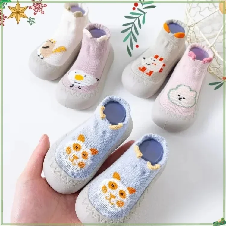 Классический стиль, весенне-осенние детские носки с героями мультфильмов, обувь для новорожденных, Нескользящая обувь на резиновой подошве для малышей, детская обувь