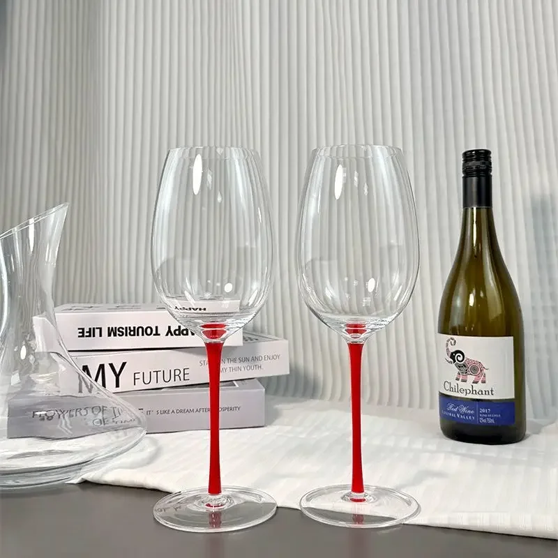 

680ml Large Capacity Burgundy Red Wine Glass Wide-Bellied Glass for Dessert Wine Banquets and Wedding Drinkware