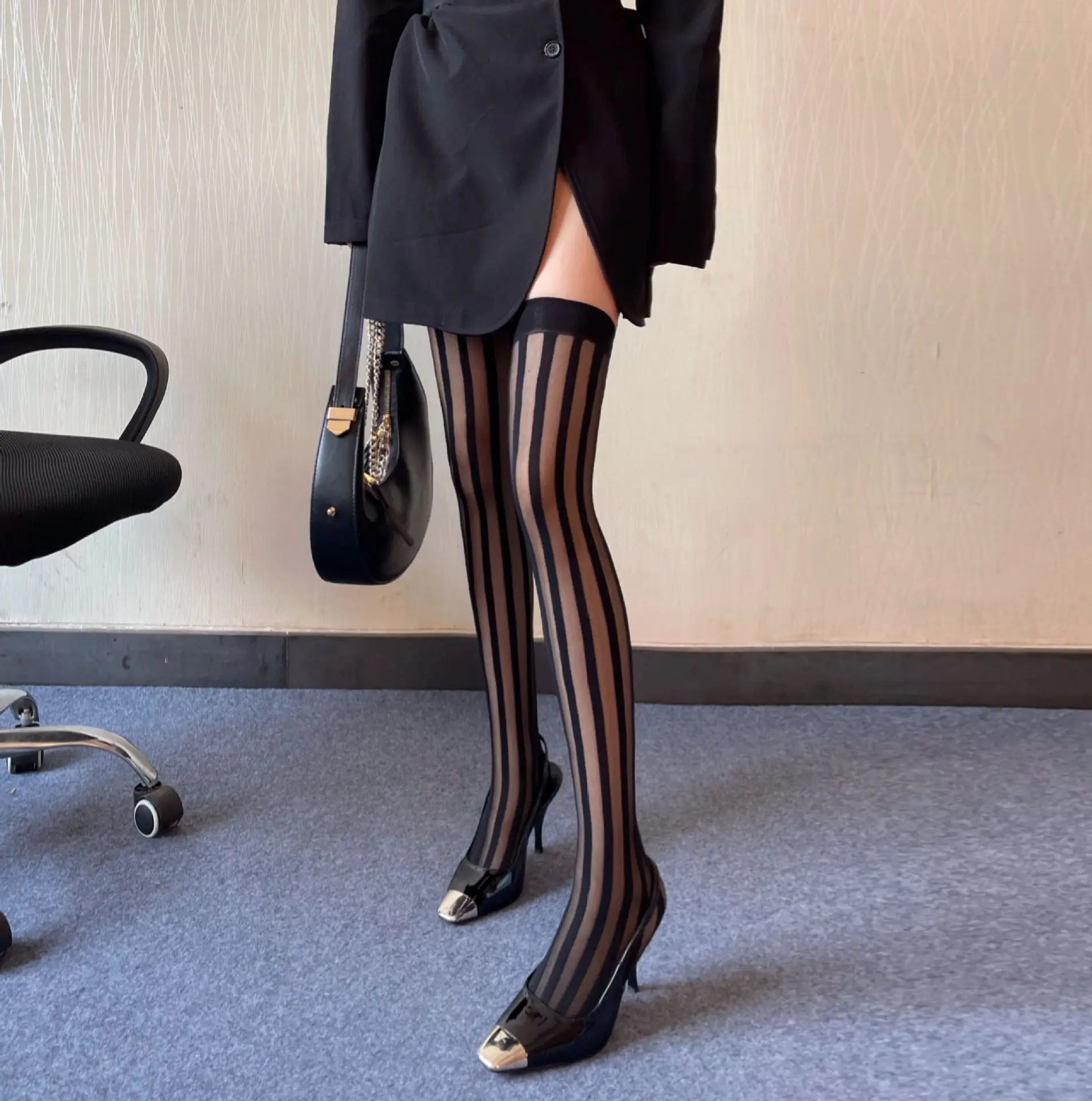 Dark Vertical Stripe Black Silk Jacquard Stretch High Hose Japanese Street Patter JK Uniform Thigh Socks Over Knee Silk Stocking