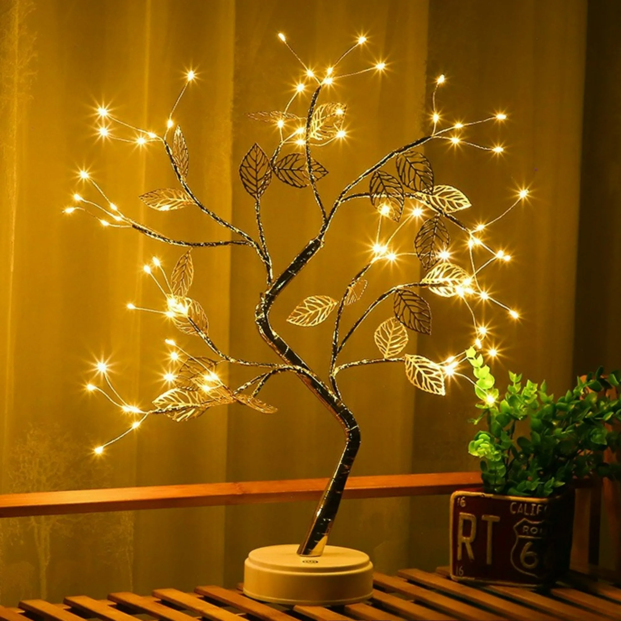 

Golden Leaf and Cherry Blossom Table Tree Night Light Touch Switch USB/Battery Powered Artificial Bonsai for Home Decoration