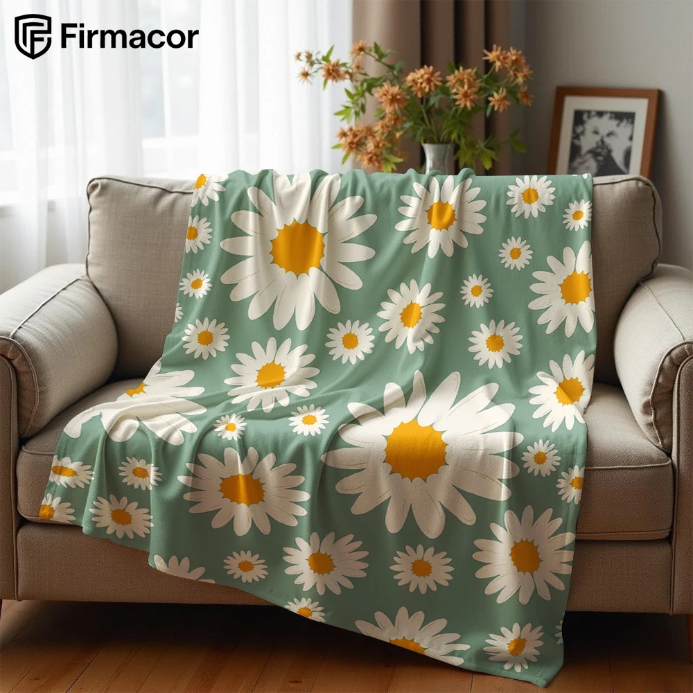 Green Daisy Scatter Lightweight Microfiber Soft Christmas Fleece Blanket Warm Cozy Throw for Bed Sofa Office Travel All Season