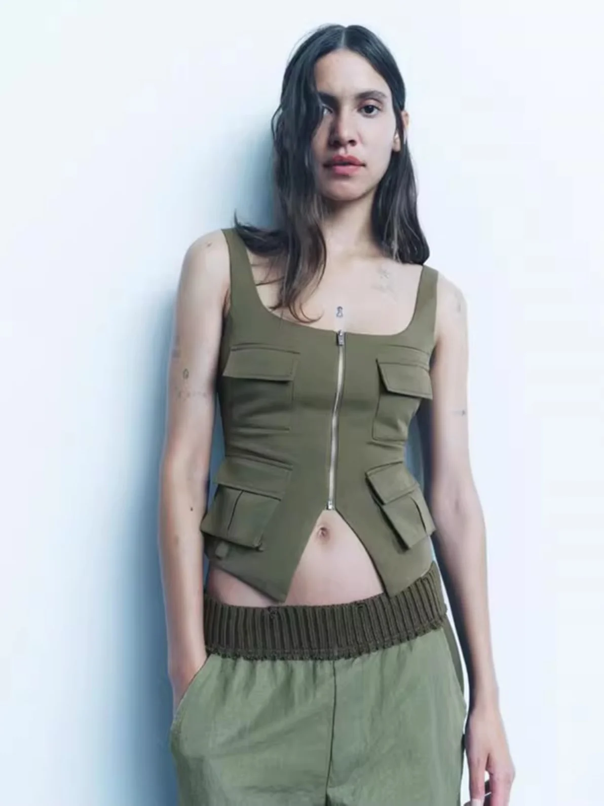 

Faionable Autumn Women's Svel Vest Sle Top ket Decorated Versatile Trendy ort Length Pure Color Casual Wear