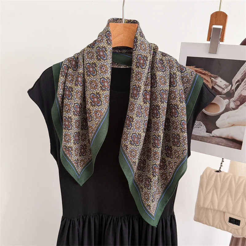 Scarf Women Vintage Paisley Square Scarf Chevron Texture Bandana Headscarf Shawl Neck Wrap Sun Protection Ethnic Bohemian French