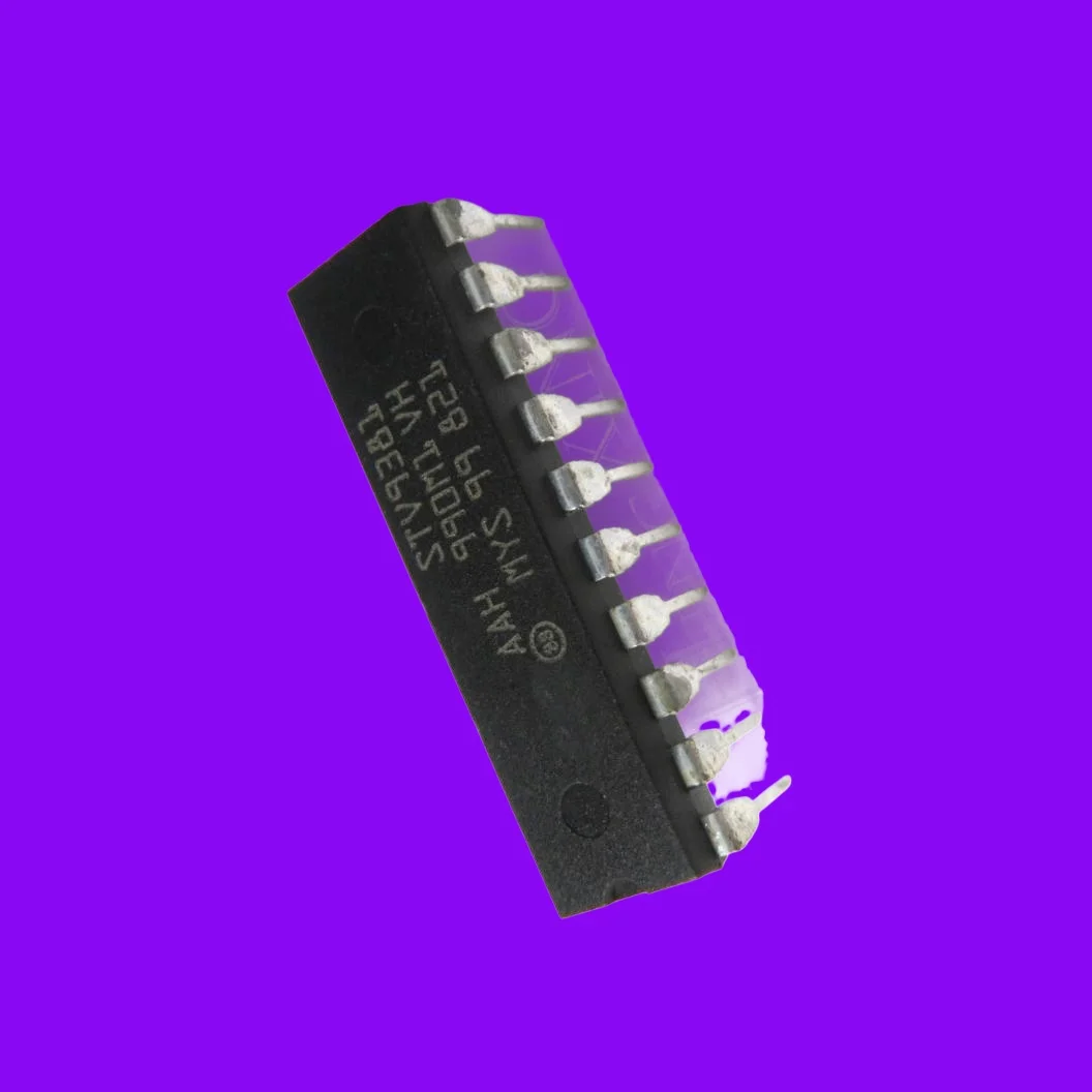 （1pcs-5pcs）STV9381A STV9381 AD7528JN AD7528 ATF16V8B-15PC ATF16V8B DIP-20