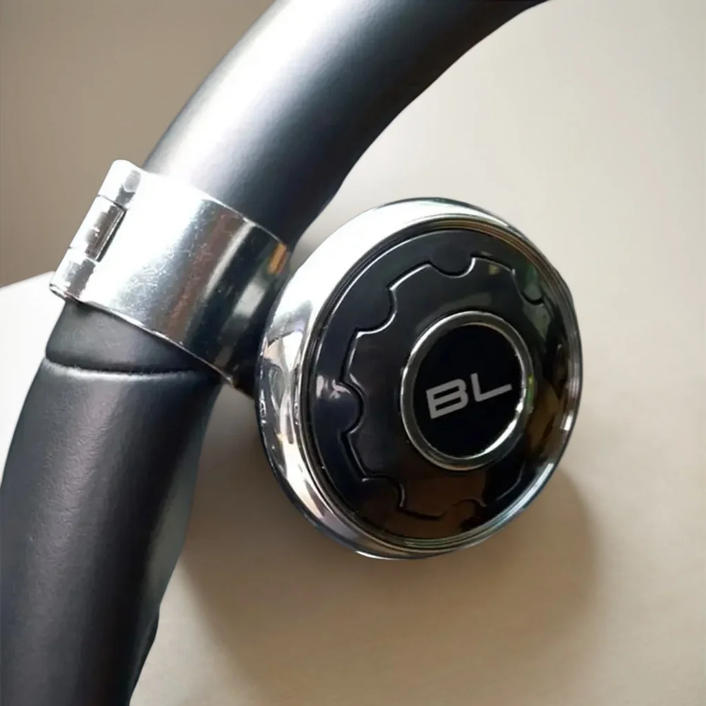 

Универсальный 360° ° Ручка вращающегося рулевого колеса — быстроразъемное приводное устройство с шарикоподшипником для легковых автомобилей, грузовиков, фургонов и автобусов (АБС + сталь)