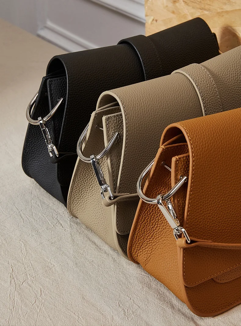 100% Cowhide Leather Women Saddle Bags Fashion Ladies Shoulder Bags Retro Women Handbags Female Side Bags view 6