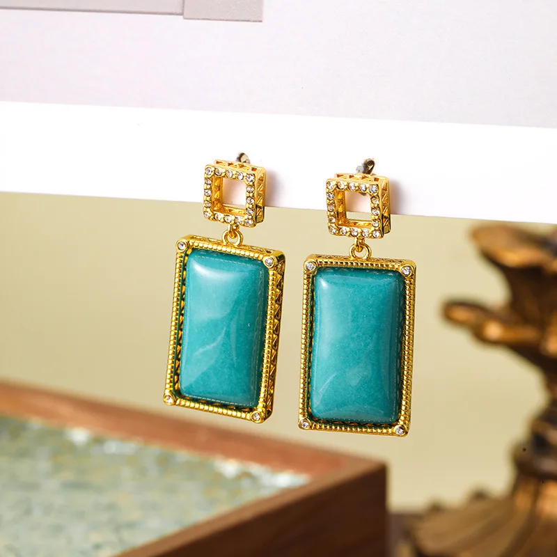 

Винтажные прямоугольные серьги из натурального камня для женщин, синие серьги-гвоздики с подвеской, элегантные темпераментные высококачественные универсальные ювелирные изделия