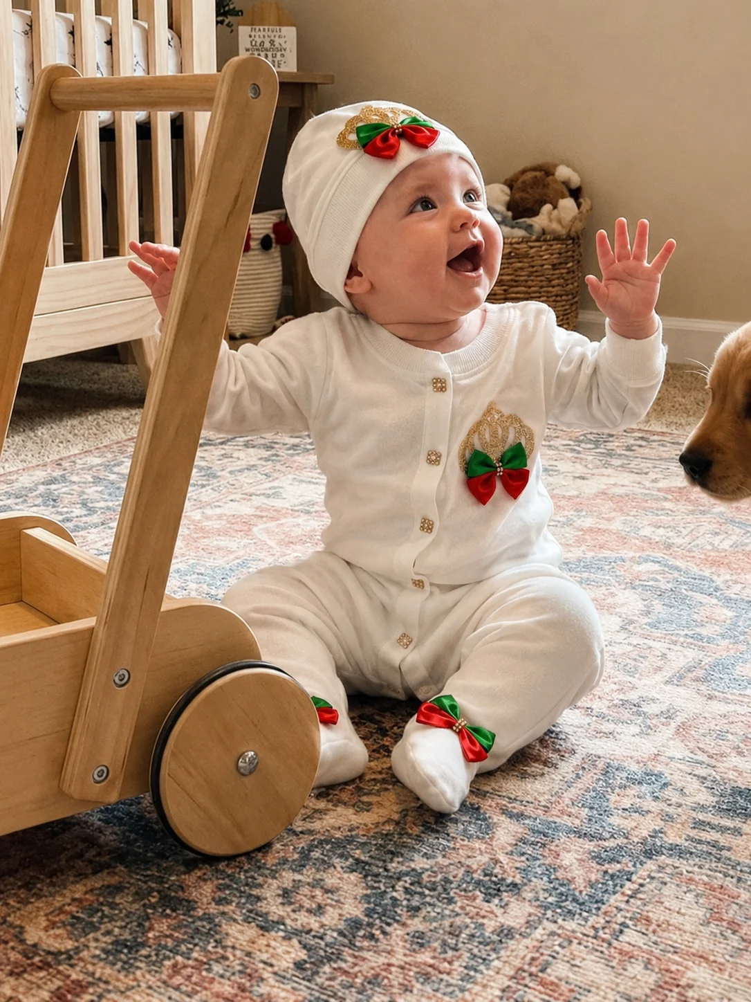 Baby One Month Memorial 4 Piece Clothes 3D Red Green Bow Gold Rhinestone Crown White Footed Romper Matching Accessories