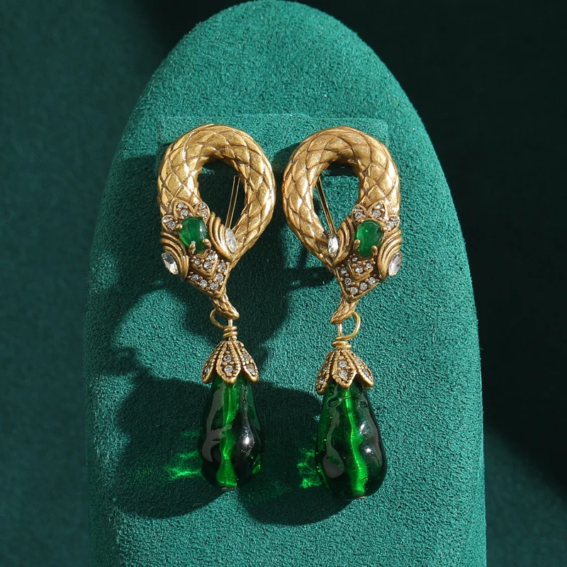 

Luxury Vintage Jewelry Long Water Drop Green Glass Gold Color Snake Earrings for Woman Antique Accessories New Arrival 2025