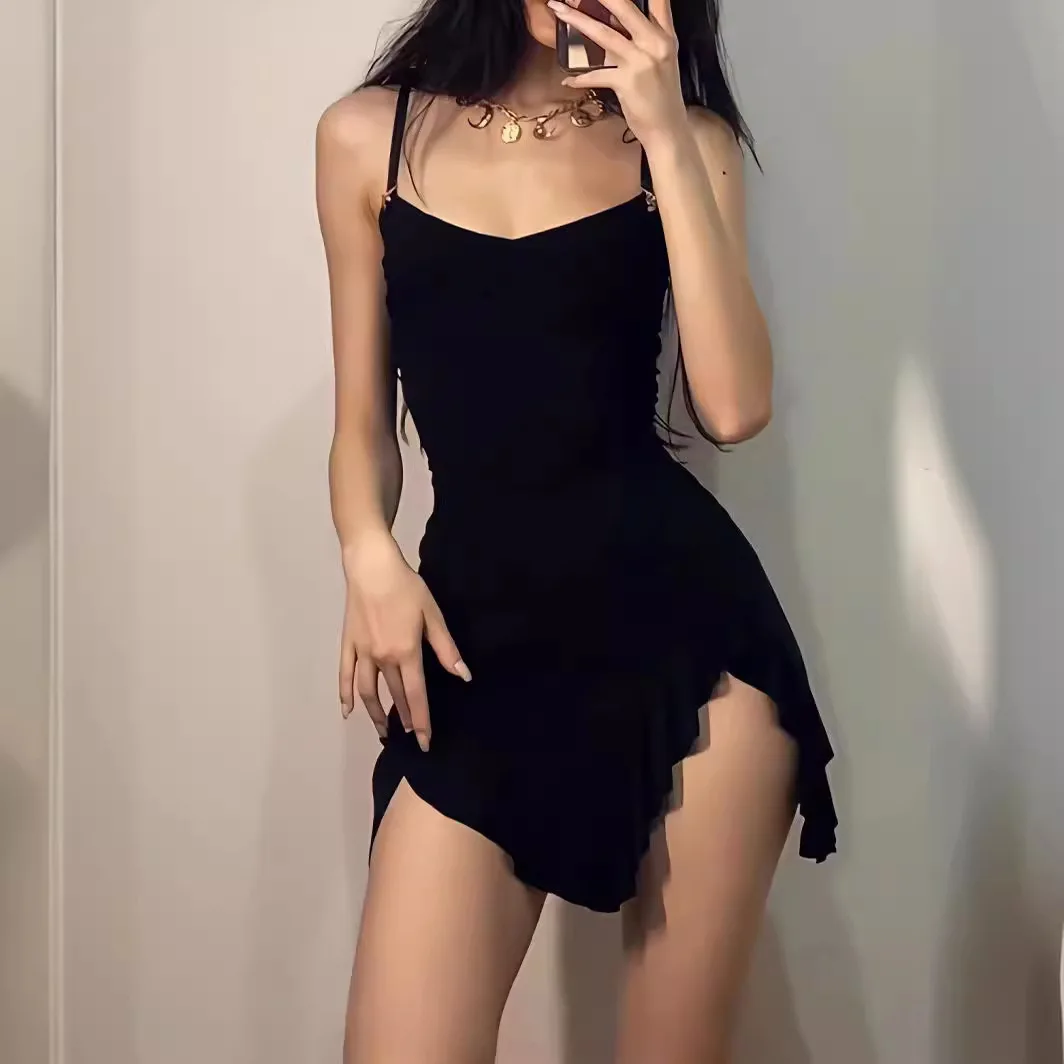 

Irregular Suspender Dress Women American Spicy Girl Black Niche Floral Slit Dress Off The Shoulder Hip Hugging Short Dress